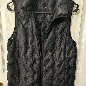 Women’s puffer vest
